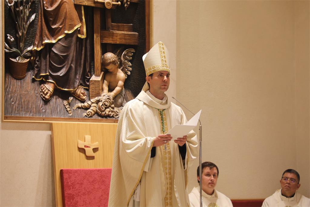260201 Biskup Kovač predvodio misu u Župi sv. Josipa (18)