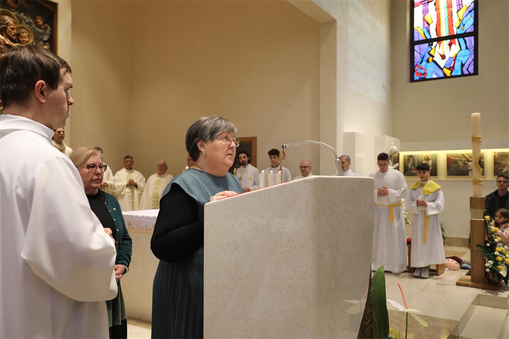 260201 Biskup Kovač predvodio misu u Župi sv. Josipa (22)