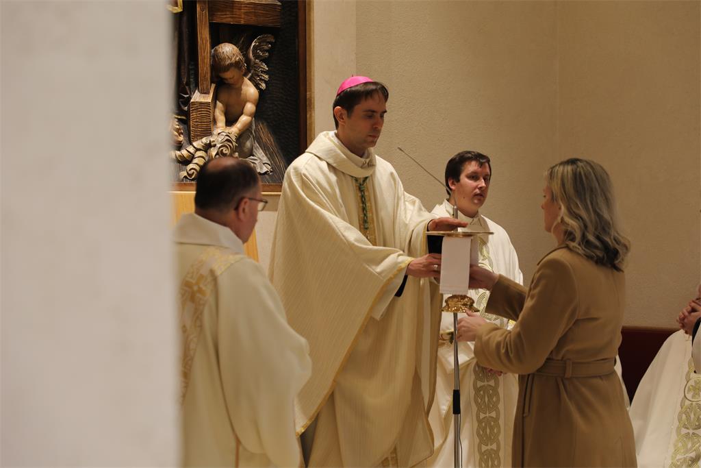 260201 Biskup Kovač predvodio misu u Župi sv. Josipa (23)