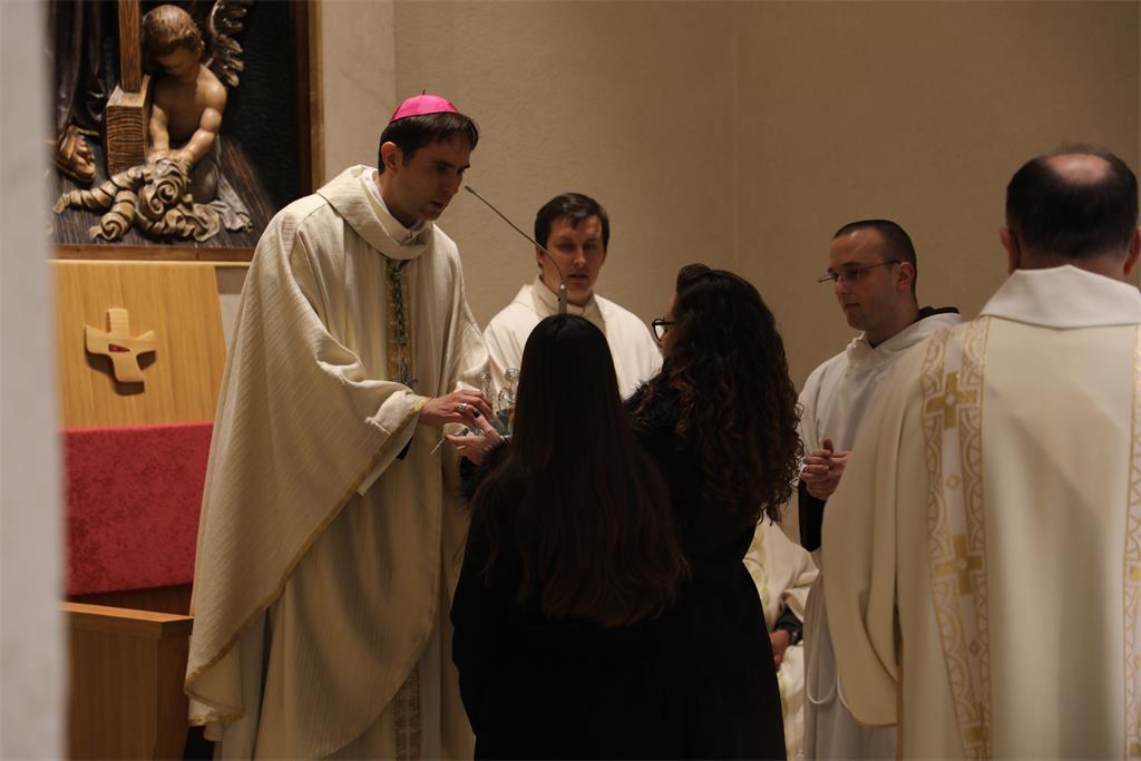 260201 Biskup Kovač predvodio misu u Župi sv. Josipa (24)