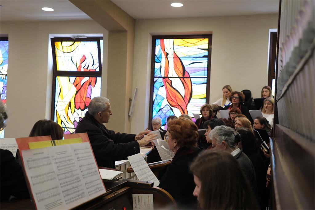 260201 Biskup Kovač predvodio misu u Župi sv. Josipa (29)